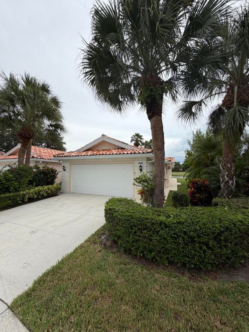 8240 Se Double Tree Dr, Hobe Sound, FL, 33455-8211 | Card Image