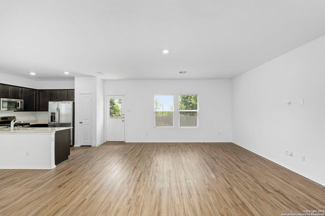 383 Soapstone Pass, House other with 4 bedrooms, 3 bathrooms and null parking in Maxwell TX | Image 8