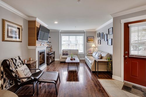 17-22977 116th Avenue, Maple Ridge, BC, V2X9A8 | Card Image
