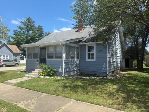 1731 Newton St, Columbus, IN, 47201-5272 | Card Image