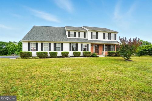 2455 Brandywine Ln, YORK, PA, 17404-1357 | Card Image