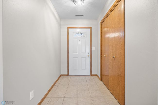 Foyer | Image 4