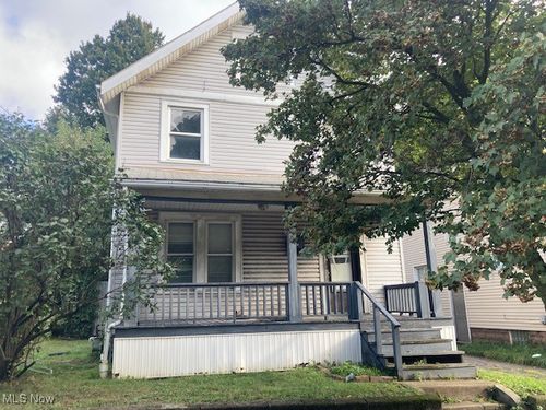 559 Nash St, Akron, OH, 44306-1023 | Card Image