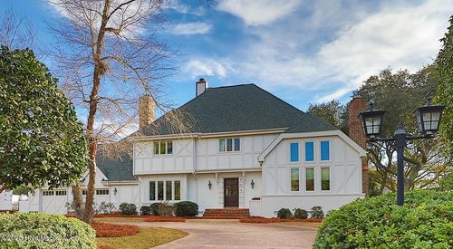 5207 Webb Ct, Morehead City, NC, 28557-2569 | Card Image