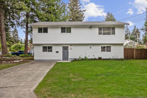 384 Cortez Cres, Comox, BC, V9M3A1 | Card Image