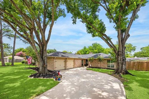 12502 Nova Dr, Houston, TX, 77077-4826 | Card Image