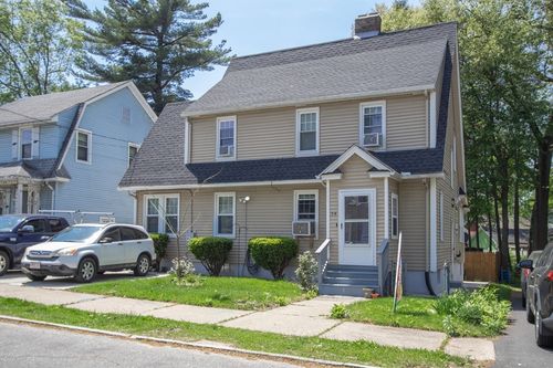 34 Preston St, Springfield, MA, 01109-1742 | Card Image