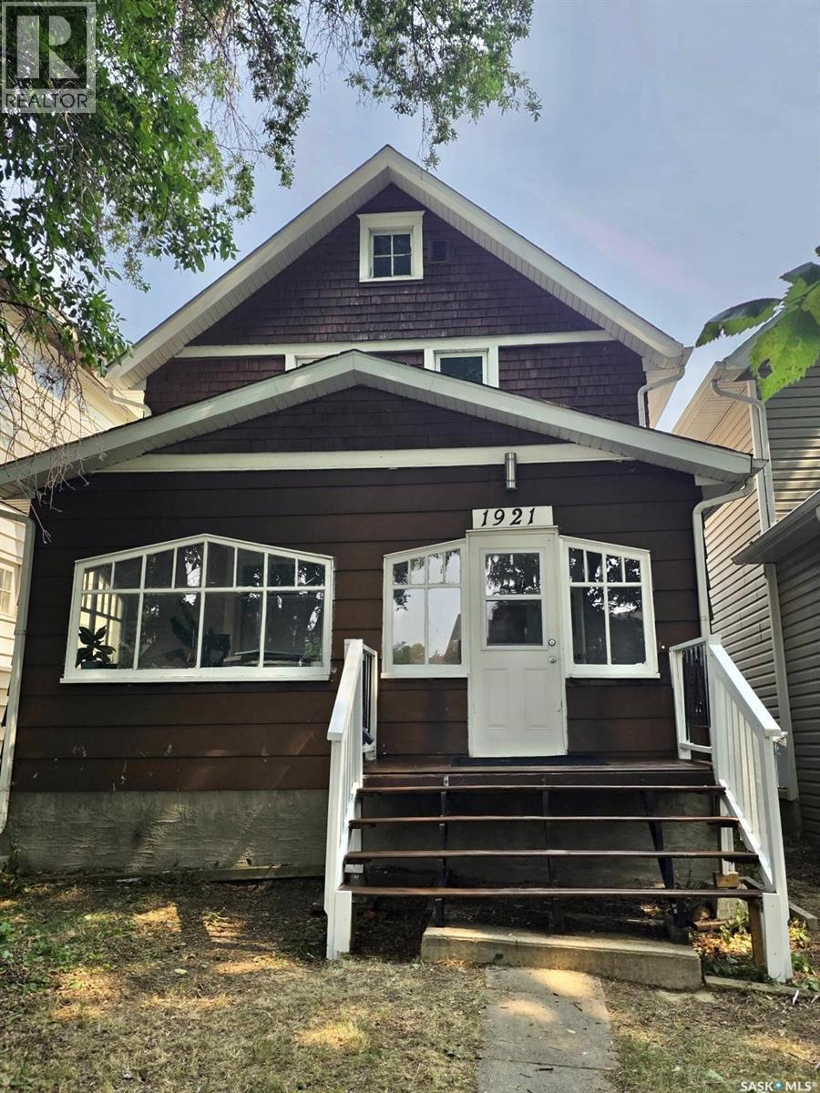 Residential in Regina
