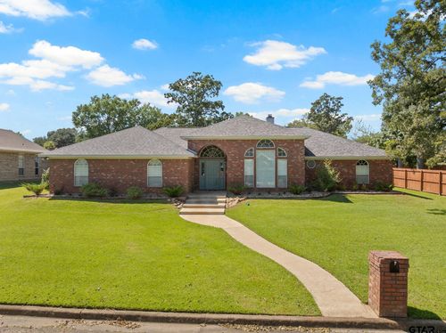 2300 S Williams Ave, Mt Pleasant, TX, 75455-6047 | Card Image