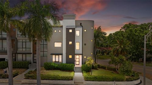 92 W Davis Blvd, Tampa, FL, 33606-3535 | Card Image