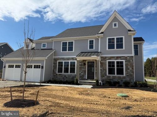 302 Old Kingfisher Ln, MALVERN, PA, 19355-2951 | Card Image