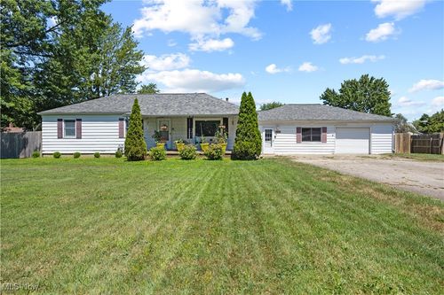 2179 Wilson Ave, Lorain, OH, 44055-3620 | Card Image