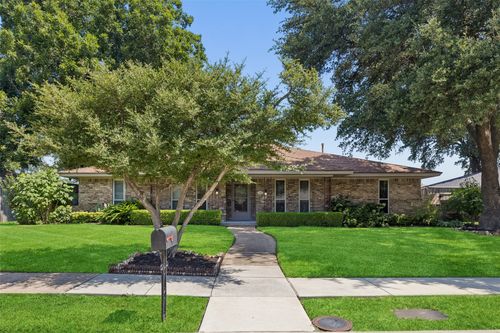 2829 Teakwood Ln, Plano, TX, 75075-1935 | Card Image