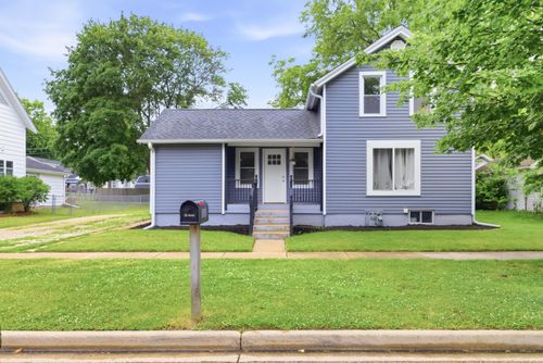 207 E Jefferson Ave, HAMPSHIRE, IL, 60140-7646 | Card Image