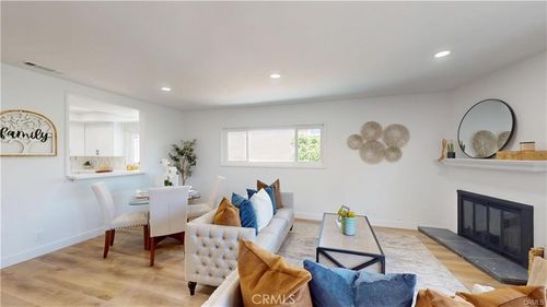 201-1354 Shadow Ln, Fullerton, CA, 92831-1885 | Card Image