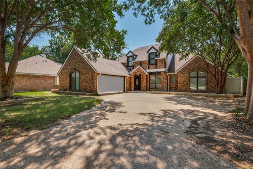 4219 Fox Hollow Dr, Arlington, TX, 76016-3421 | Card Image
