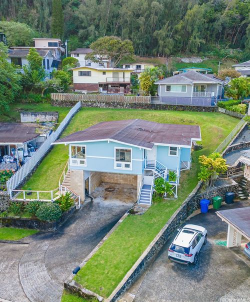 280 Polohiwa Pl, Honolulu, HI, 96817-1168 | Card Image