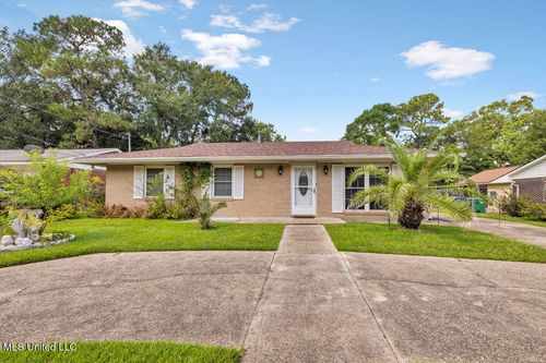 7650 Lexington Dr, Biloxi, MS, 39532-2826 | Card Image