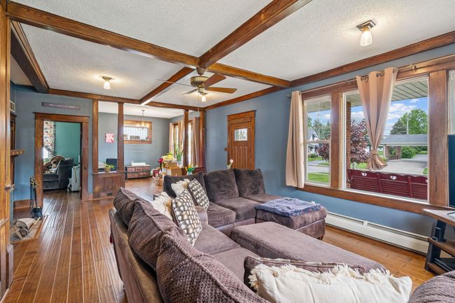812 E Rochester St, House other with 3 bedrooms, 3 bathrooms and null parking in Akron IN | Image 9