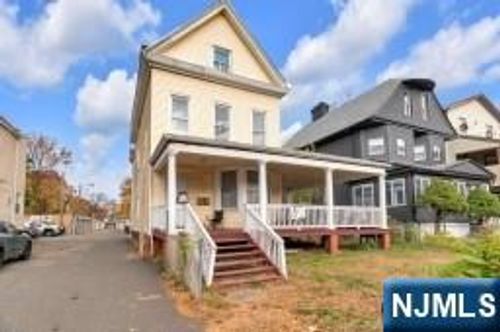 195 Park Ave, Orange, NJ, 07050-4101 | Card Image