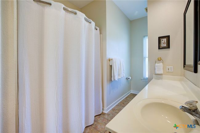 267 Nancy Dr, House other with 3 bedrooms, 3 bathrooms and null parking in Canyon Lake TX | Image 14