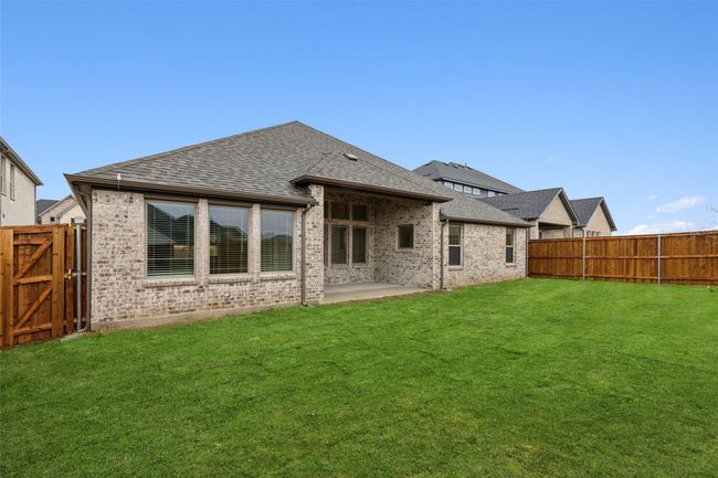 569 Moonrise St, House other with 4 bedrooms, 3 bathrooms and null parking in Waxahachie TX | Image 25
