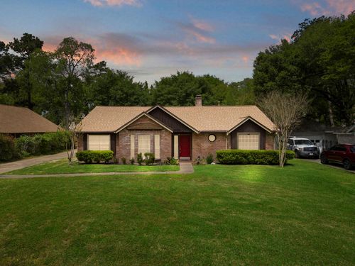 8218 Camborne Ln, Houston, TX, 77070-3632 | Card Image
