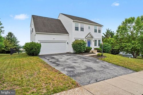 332 Woodbridge Dr, Etters, PA, 17319-9596 | Card Image