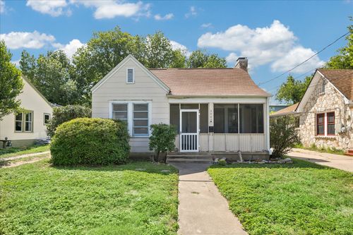 3906 Becker Avenue, Austin, TX, 78751 | Card Image