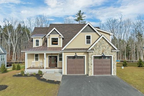 44 Lady Walsingham Way, Laconia, NH, 03246 | Card Image