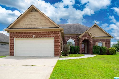 800 Waterford Cir, CALERA, AL, 35040-7602 | Card Image
