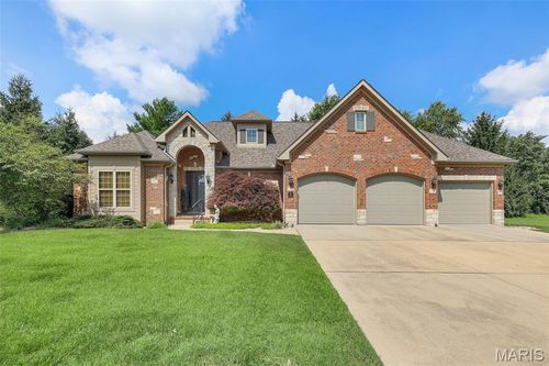 101 Fountain Drive, Glen Carbon, IL, 62034 | Card Image