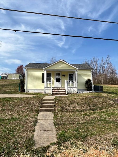 214 S Jonesville Blvd, Jonesville, NC, 28642-2308 | Card Image