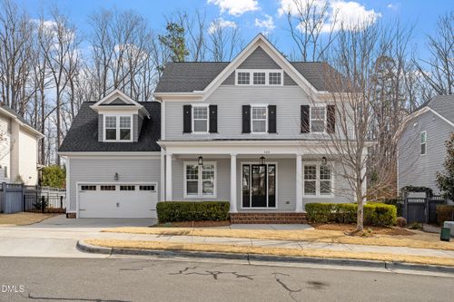 123 Larkin Ln, Chapel Hill, NC, 27516-4687 | Card Image