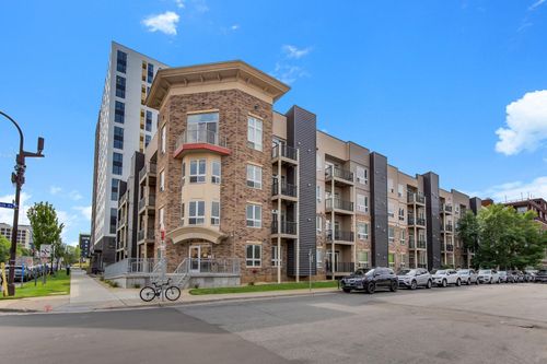 210-2600 University Ave Se, Minneapolis, MN, 55414-4207 | Card Image