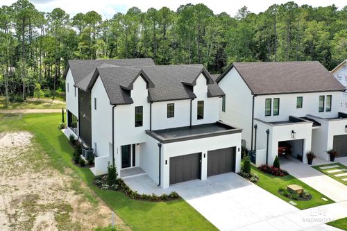 2765 Straits Blvd, Gulf Shores, AL, 36542-3334 | Card Image