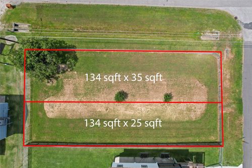 202 19th St, San Leon, TX, 77539-2502 | Card Image