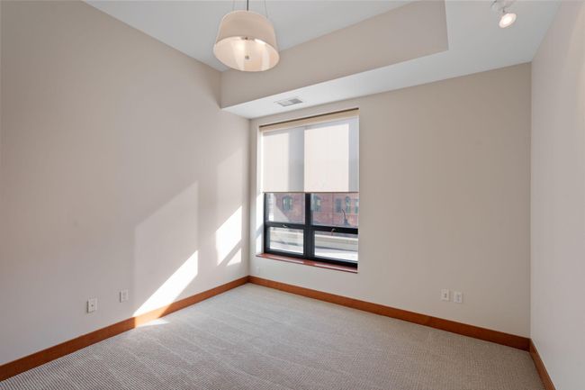 UNIT-301 - 100 3 Rd Ave S, Condo with 2 bedrooms, 2 bathrooms and null parking in Minneapolis MN | Image 25