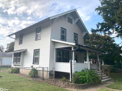 1817 River St, Burlington, IA, 52601-6154 | Card Image