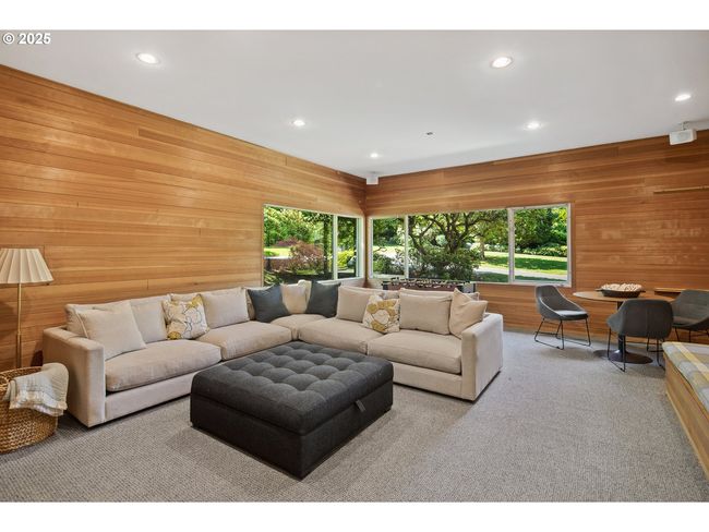 1890 S Greenwood Rd, House other with 5 bedrooms, 5 bathrooms and 2 parking in Portland OR | Image 27