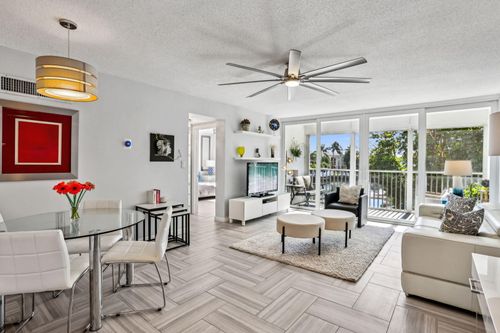 24-698 Ne Spanish River Blvd, Boca Raton, FL, 33431-6170 | Card Image
