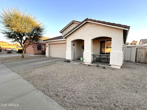 9207 W Highland Avenue, Phoenix, AZ, 85037 | Card Image