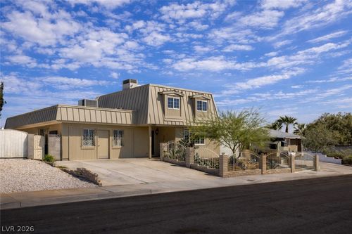 7208 Eve Ct, Las Vegas, NV, 89145-6015 | Card Image