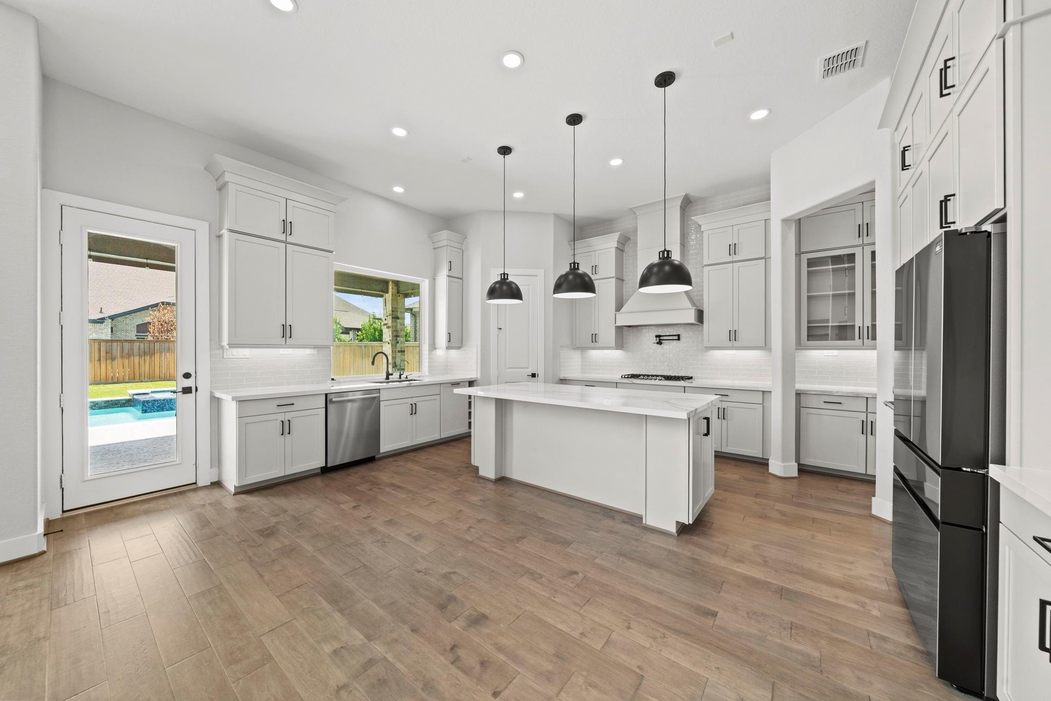 Residential in Cypress 4