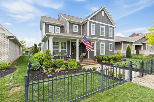 1543 Drakes Creek Rd, Hendersonville, TN, 37075-8637 | Card Image