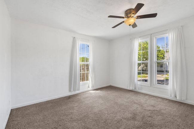 Bedroom | Image 19