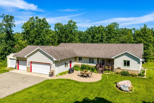 3505 Highland Dr Ne, Bemidji, MN, 56601-6153 | Card Image