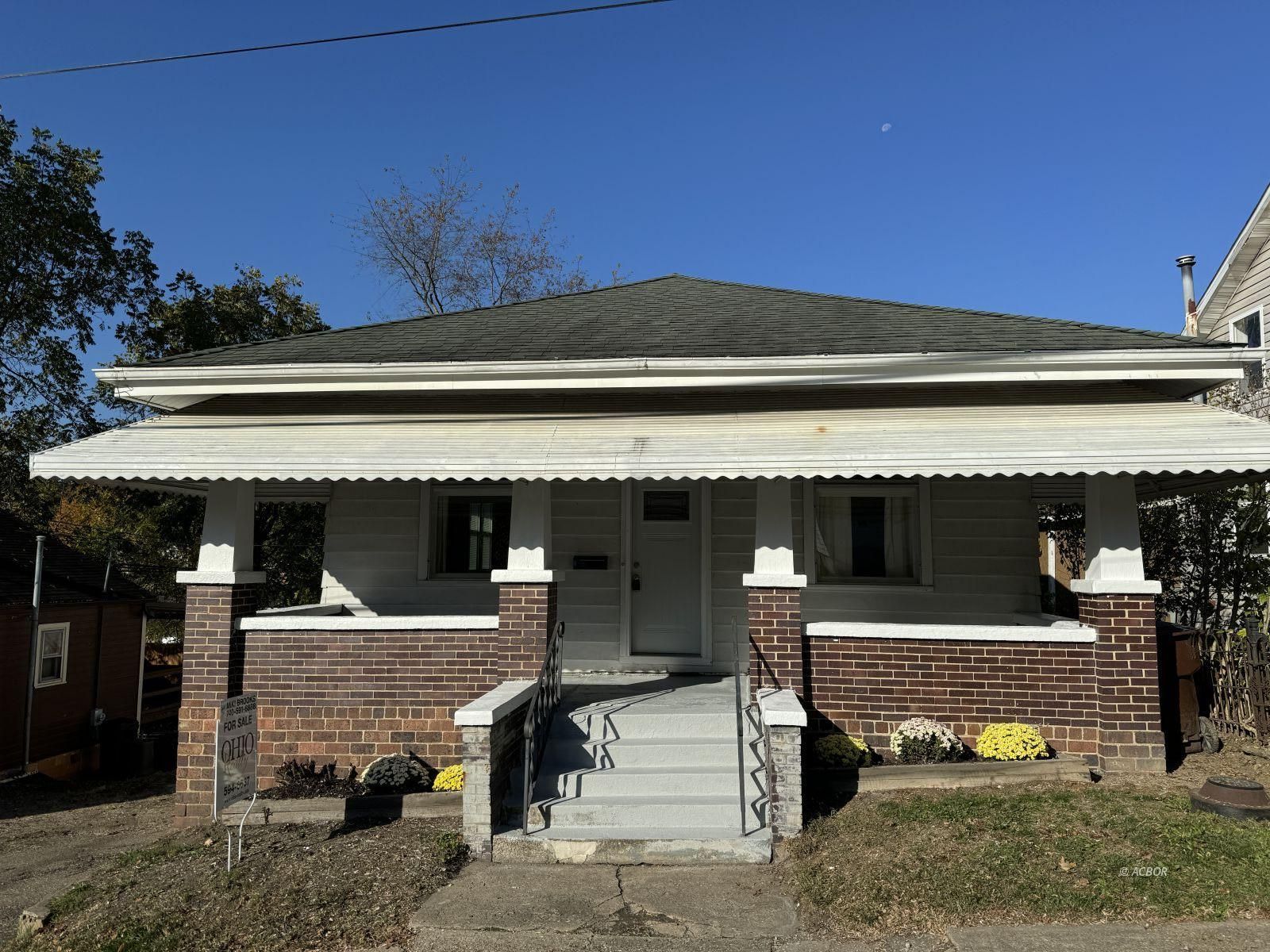 Madison St, Nelsonville, OH 45764