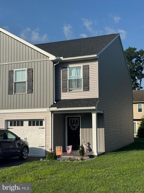 unit-6-70 Diller Ave, NEW HOLLAND, PA, 17557-1616 | Card Image