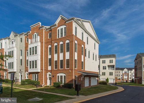 2102 Carthage Dr, WOODBRIDGE, VA, 22191-4066 | Card Image